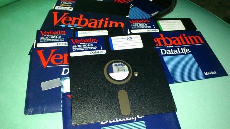 Fill diskettes when copying.