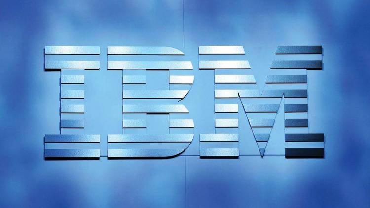 IBM's hardware and software strategy, discusses future of OS/2, Pink, etc.